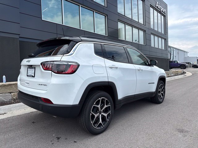 New 2026 Jeep Compass Limited AWD/4WD image 3