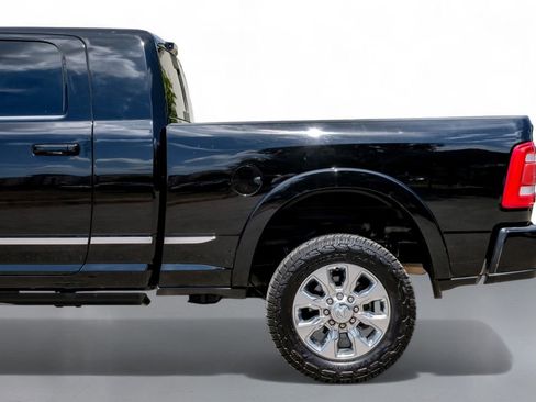 Used 2023 RAM 2500 Limited image 11