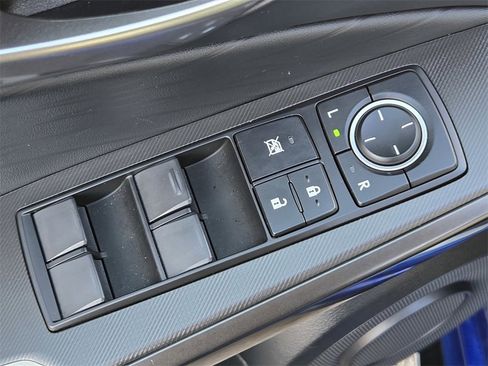 Used 2022 Lexus IS 350 F Sport image 17