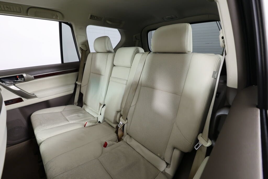 Used 2010 Lexus GX 460 Premium AWD/4WD image 16