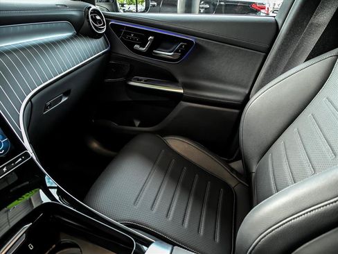Certified 2026 Mercedes-Benz GLC 300 4MATIC image 23
