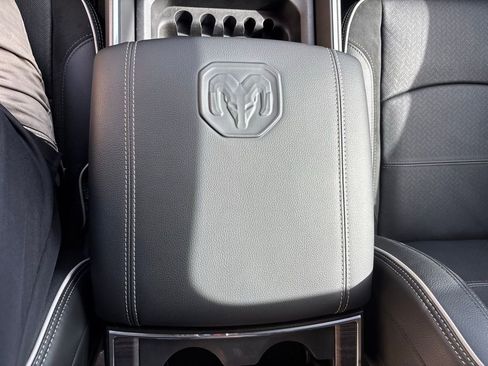 Used 2026 RAM 2500 Laramie w/ Night Edition image 43