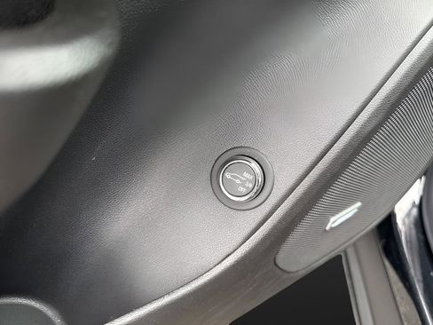 Used 2024 Chevrolet Blazer LT w/ Sound & Technology Package image 14