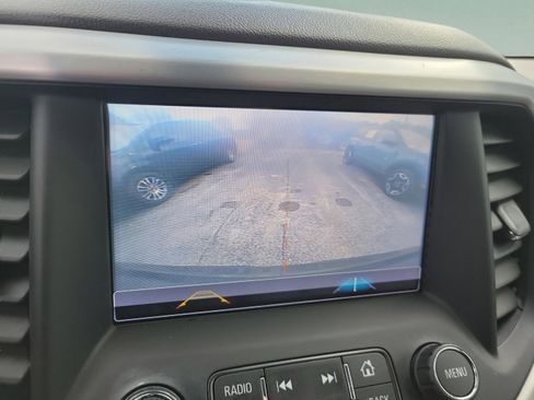 Used 2018 GMC Acadia SLT image 29