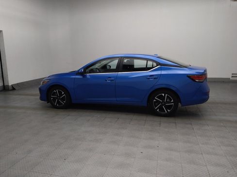 Used 2025 Nissan Sentra SV FWD image 3