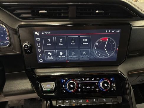 Used 2024 GMC Sierra 1500 AT4 w/ AT4 Preferred Package AWD/4WD image 15