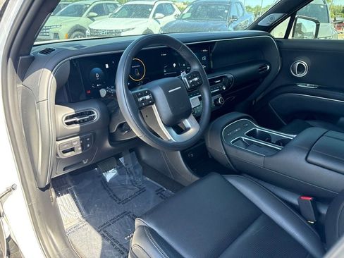 Used 2026 Hyundai Palisade Calligraphy FWD image 23