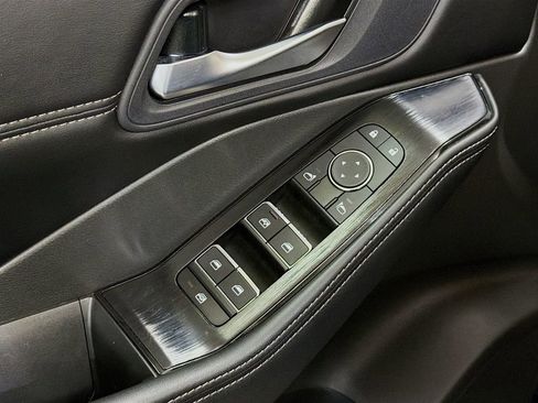 Used 2026 Nissan Rogue SL AWD/4WD image 21