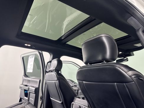 Used 2020 Ford F150 Platinum w/ Equipment Group 701A Luxury image 12