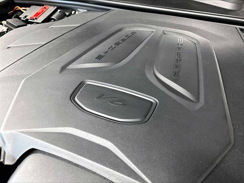 New 2026 Porsche Cayenne image 36