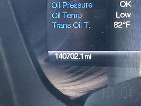 Used 2015 Ford Expedition EL XLT w/ Equipment Group 202A AWD/4WD image 14