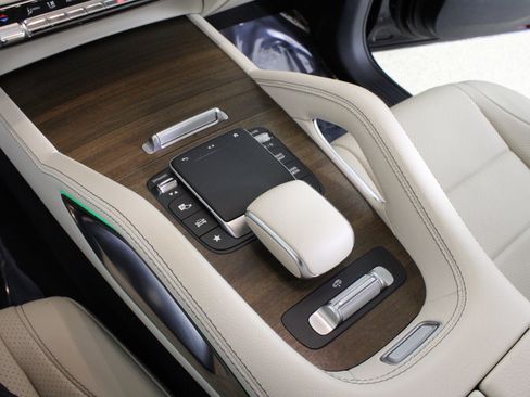 Used 2022 Mercedes-Benz GLS 450 GLS 450 image 32