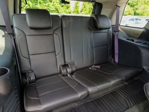 Used 2017 GMC Yukon Denali w/ Open Road Package AWD/4WD image 36
