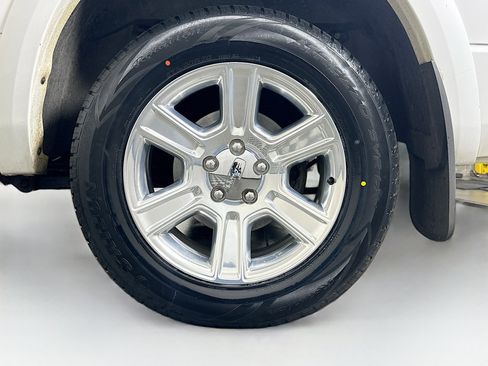 Used 2015 RAM 1500 Limited image 11