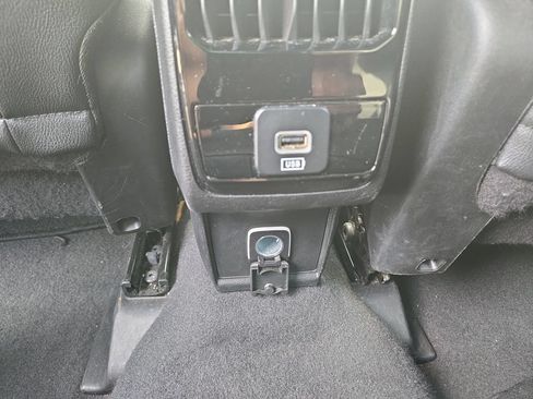 Used 2025 Jeep Compass Limited AWD/4WD image 35