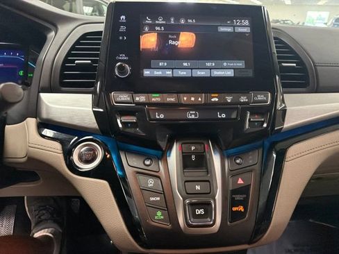 Used 2022 Honda Odyssey Touring image 23
