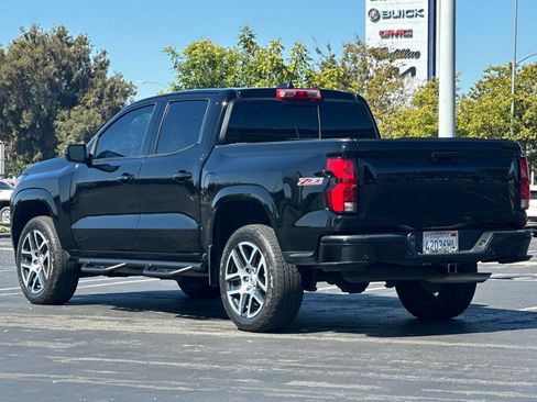 Used 2023 Chevrolet Colorado Z71 w/ Z71 Convenience Package 2 AWD/4WD image 6