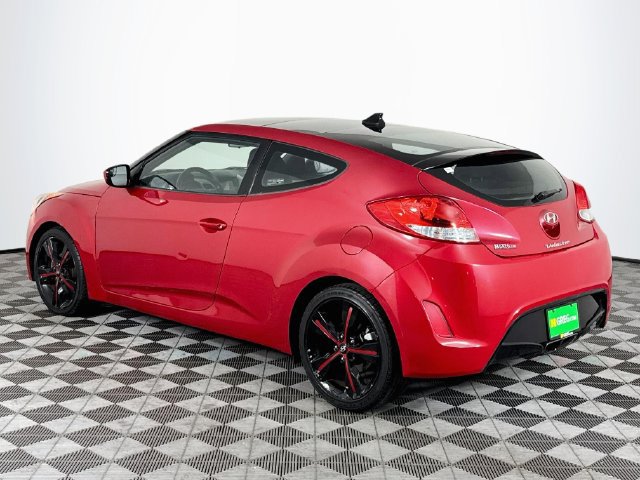 Used 2017 Hyundai Veloster Value Edition FWD image 6