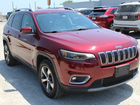 Used 2020 Jeep Cherokee Limited w/ Luxury Group AWD/4WD image 8