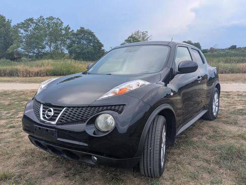 Used 2014 Nissan Juke SL image 1