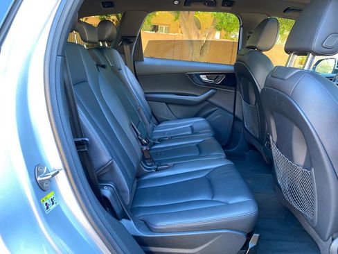 Used 2019 Audi Q7 3.0T Premium w/ Convenience Package AWD/4WD image 54