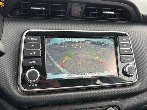 Used 2023 Nissan Kicks S image 9