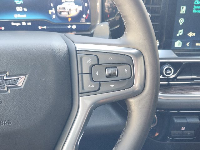 Used 2025 Chevrolet Silverado 1500 LT Trail Boss w/ Convenience Package II AWD/4WD image 29