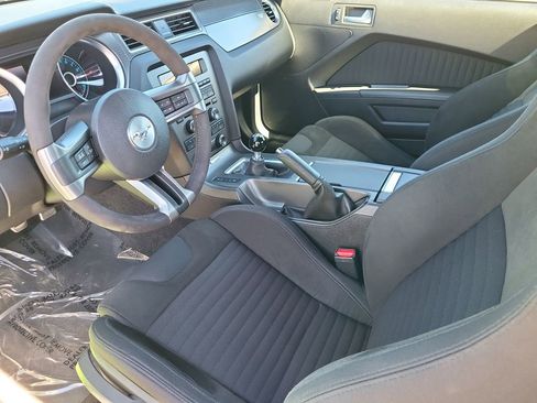 Used 2013 Ford Mustang Boss 302 w/ Boss 302 Accessory Pkg RWD image 11