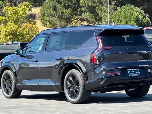 New 2026 Kia EV9 Land AWD/4WD image 6