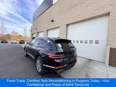 Used 2024 Genesis GV80 2.5T image 3