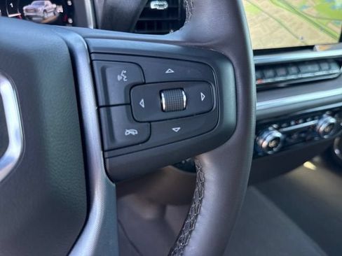 Used 2026 GMC Sierra 1500 SLT AWD/4WD image 23