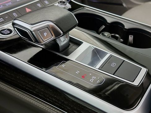 Used 2023 Audi Q7 2.0T Premium Plus AWD/4WD image 28