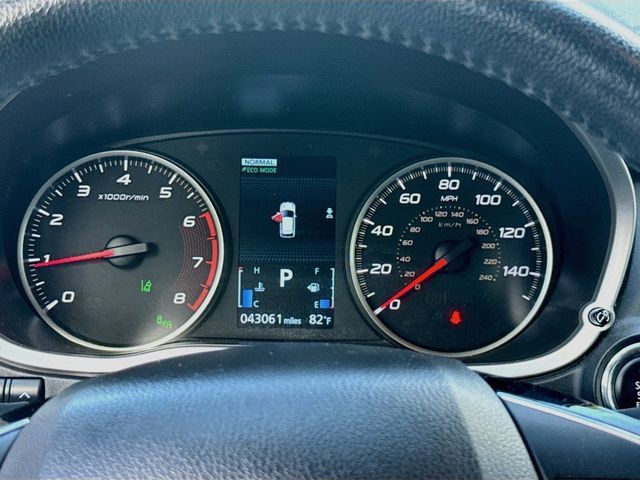 Used 2024 Mitsubishi Eclipse Cross AWD image 12