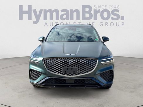 Used 2023 Genesis GV70 2.5T w/ Sport Prestige Package image 8