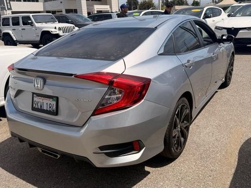Used 2020 Honda Civic Sport image 3