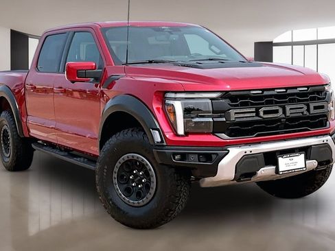 Used 2025 Ford F150 Raptor AWD/4WD image 11