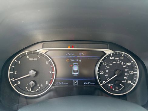 Used 2025 Nissan Altima 2.5 SV FWD image 35
