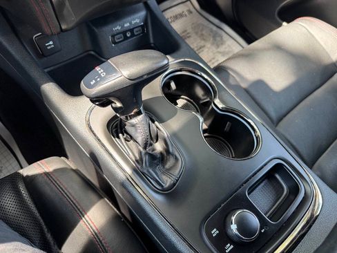 Used 2018 Dodge Durango R/T w/ Blacktop Package AWD/4WD image 57