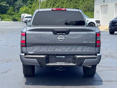 Used 2023 Nissan Frontier SV AWD/4WD image 17