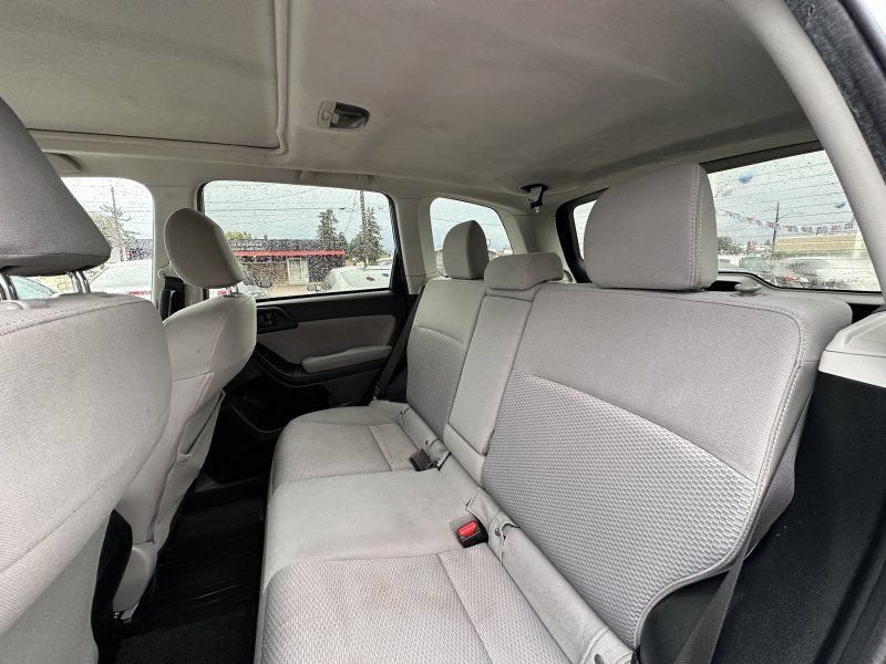 Used 2014 Subaru Forester 2.5i Premium w/ All-Weather Package AWD/4WD image 12