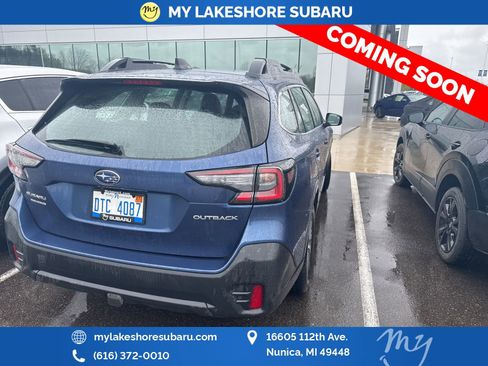Used 2021 Subaru Outback AWD/4WD image 7