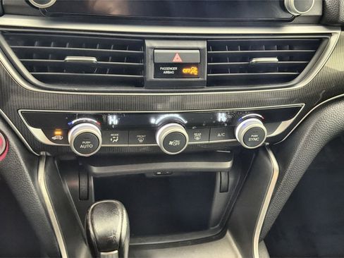 Used 2019 Honda Accord Sport image 20
