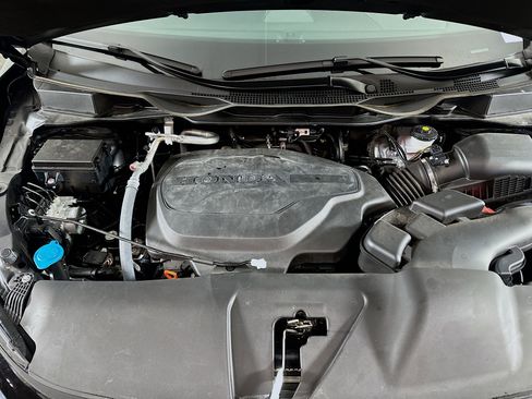 Used 2025 Honda Odyssey Sport-L image 35