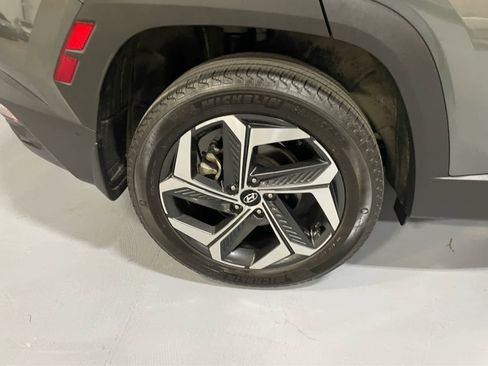 Used 2023 Hyundai Tucson Limited AWD/4WD image 28