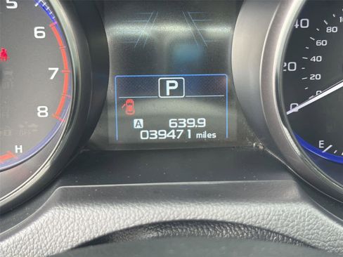 Used 2017 Subaru Outback 2.5i Limited AWD/4WD image 19