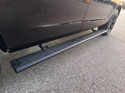 Used 2024 Ford Expedition Max Limited image 23