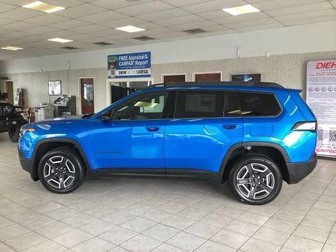 New 2026 Jeep Cherokee Limited image 4