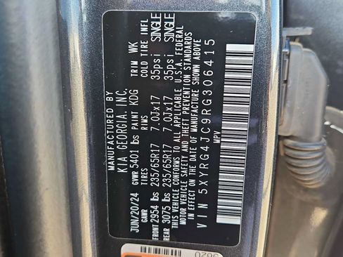 Used 2024 Kia Sorento LX FWD image 25