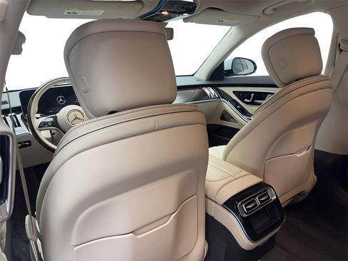 Used 2022 Mercedes-Benz S 580 4MATIC Sedan image 34