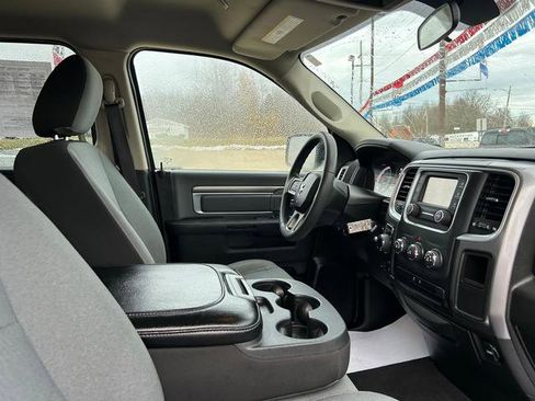 Certified 2024 RAM 1500 Classic SLT image 23